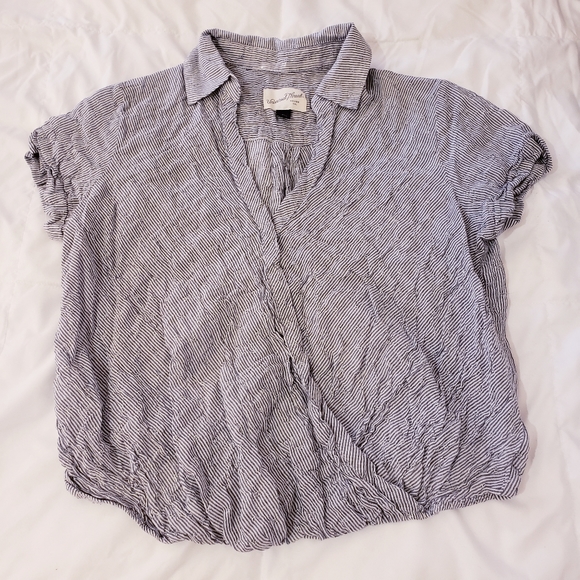 Collared Short-Sleeve Striped Blouse - Picture 1 of 3